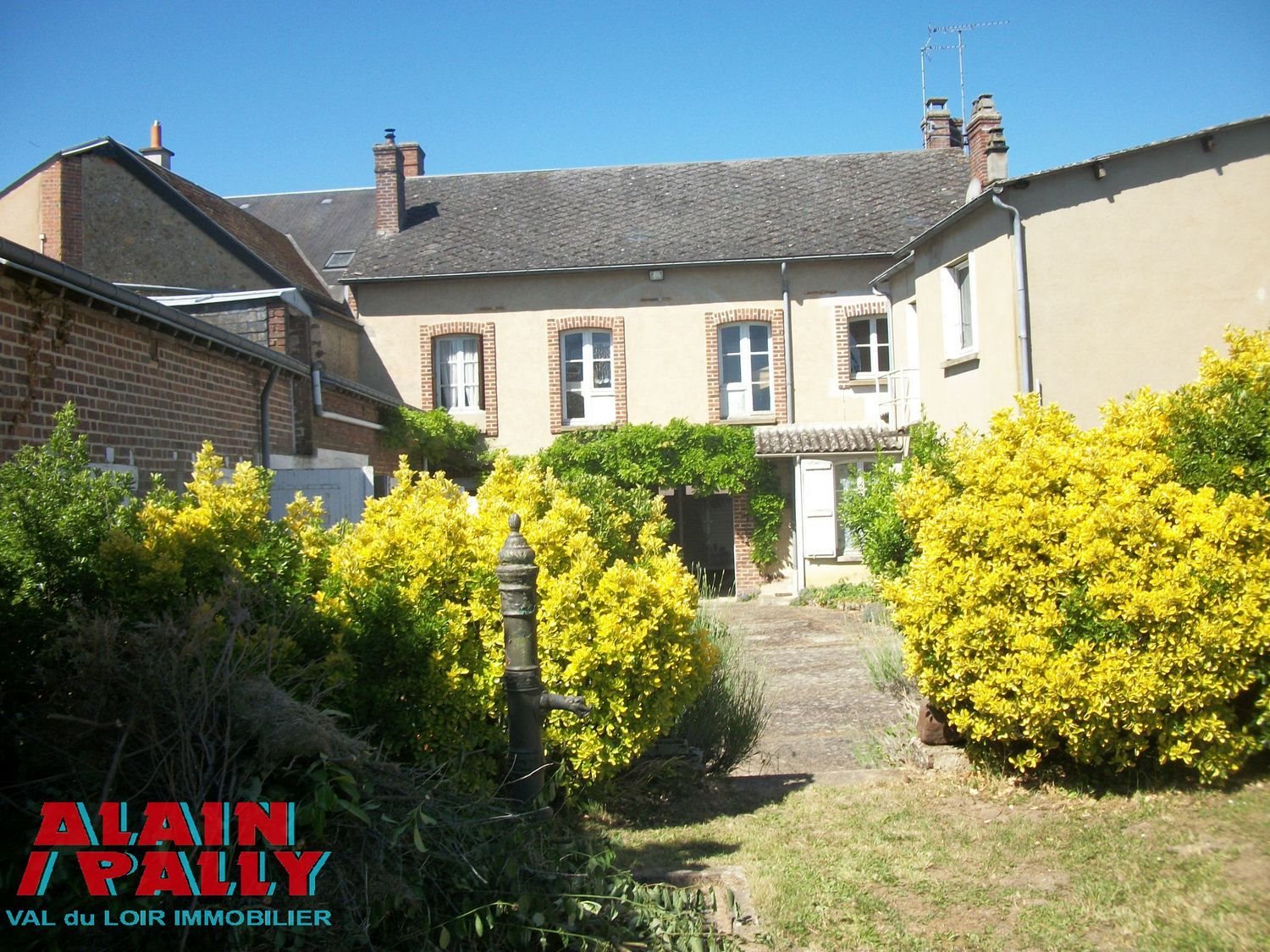 Maison à vendre, 214m², Cloyes-sur-le-Loir