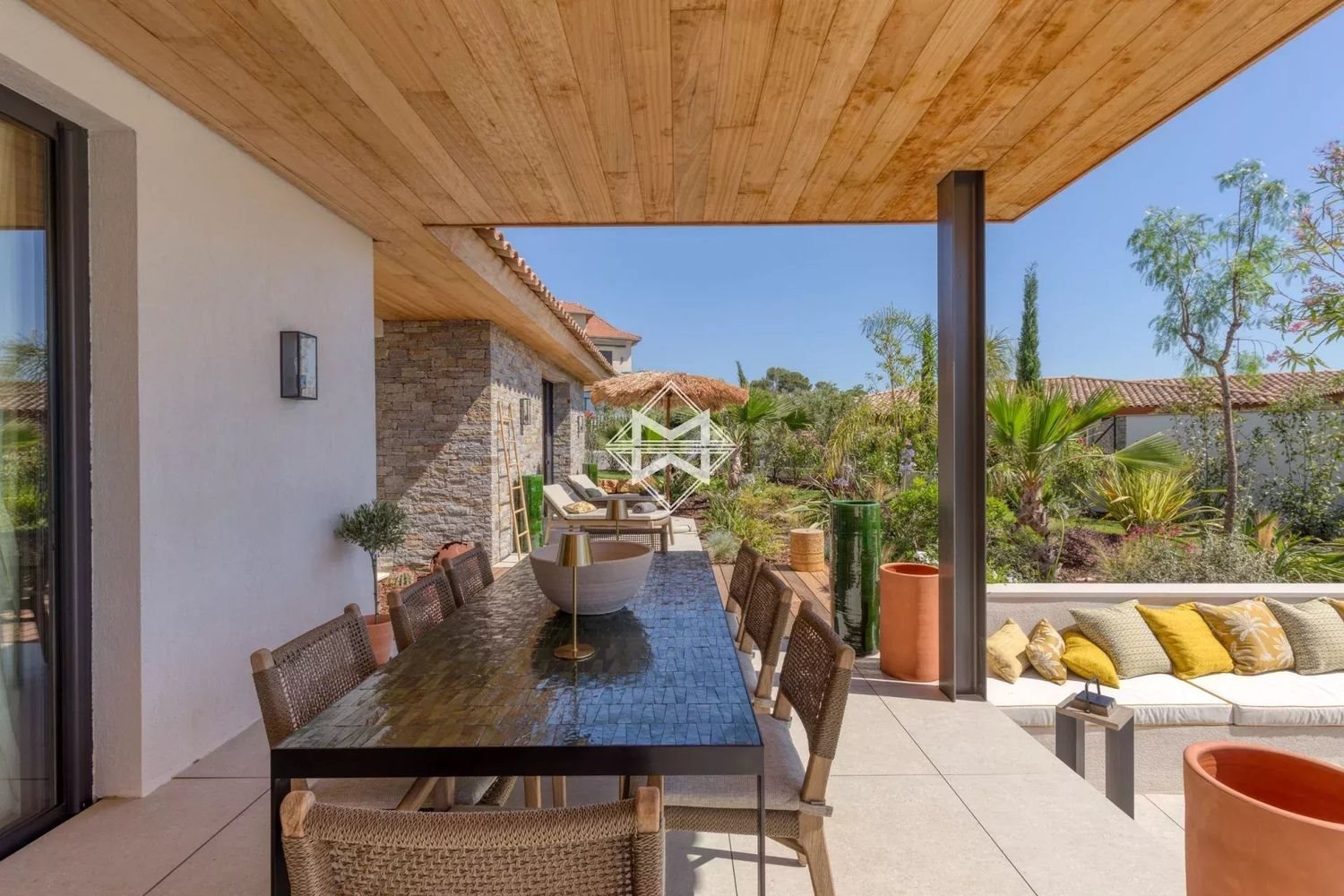 Maison à louer, 251m², Sainte-Maxime
