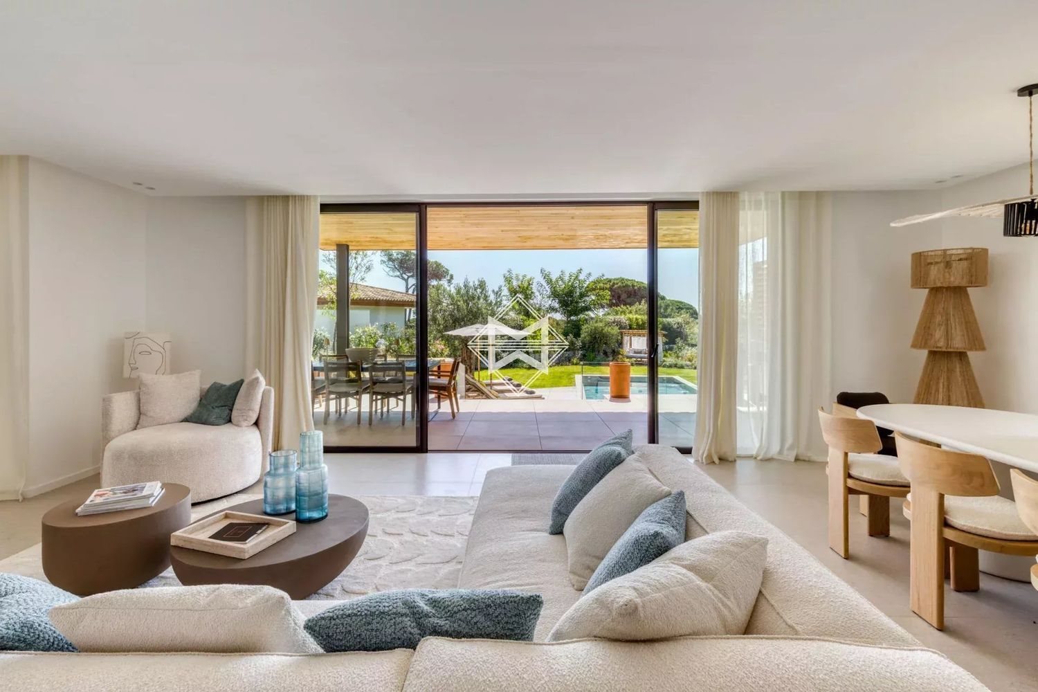 Maison à louer, 251m², Sainte-Maxime