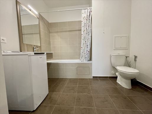 Advert pic 0
