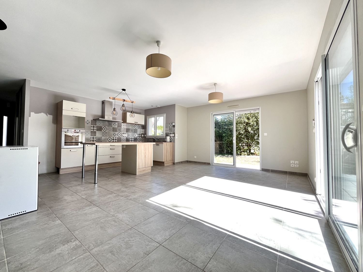 Maison à vendre, 93m², Saint-Léger-les-Vignes