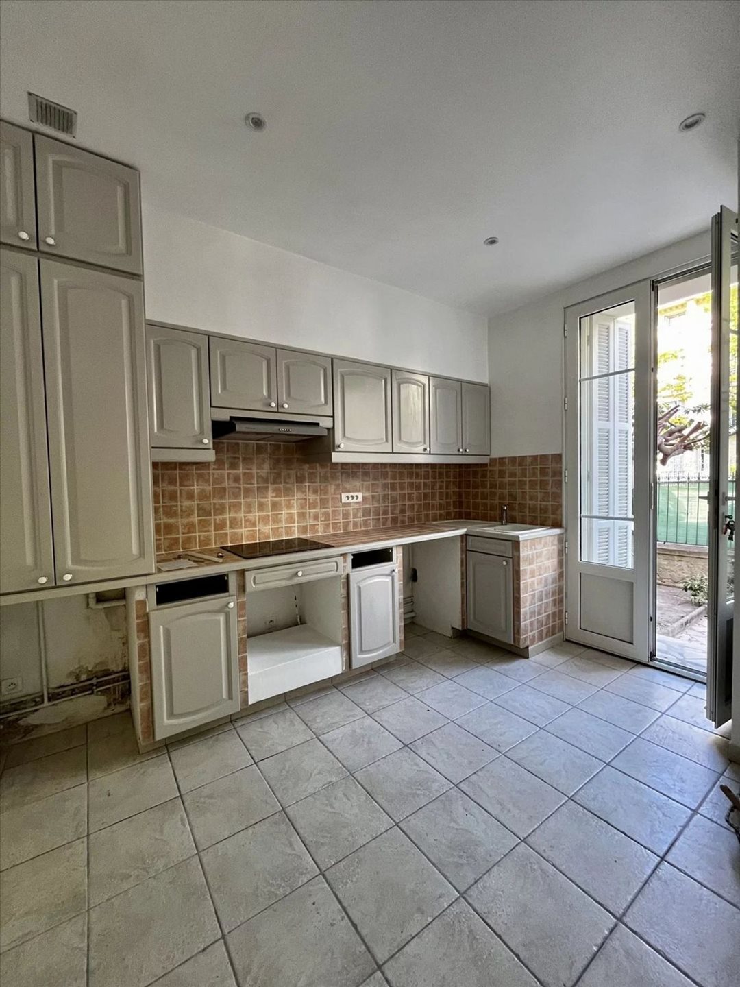 Appartement à louer, 77m², Nice