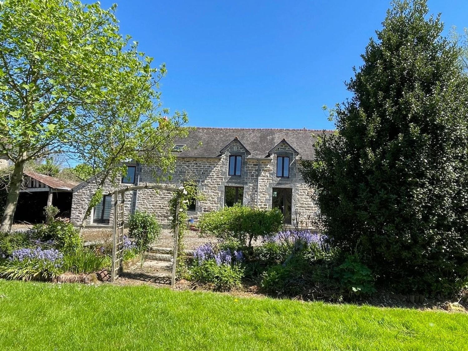 Maison à vendre, 163m², Saint-Vran