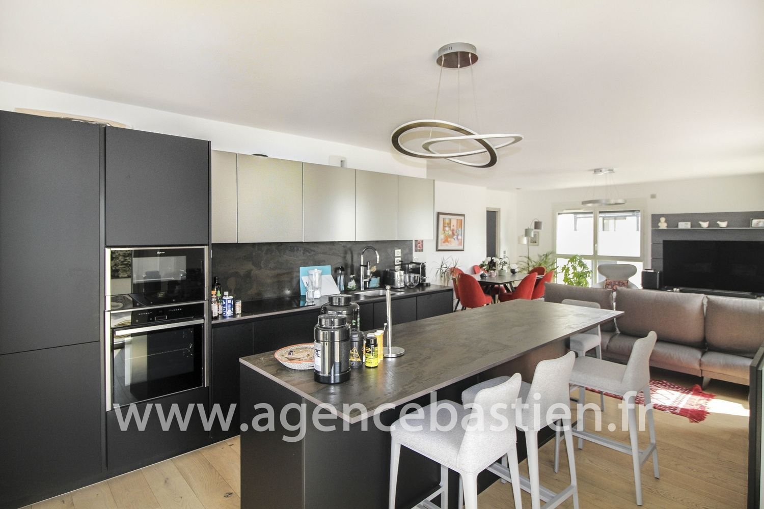Appartement à vendre, 131m², Ferney-Voltaire