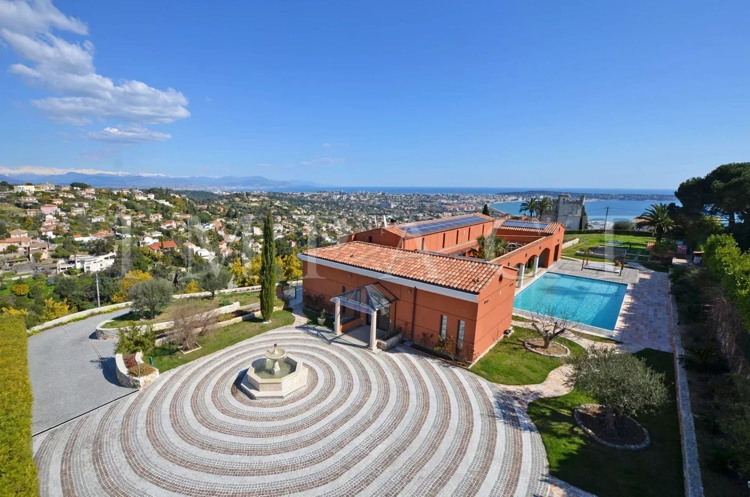 Maison à vendre, 410m², Vallauris