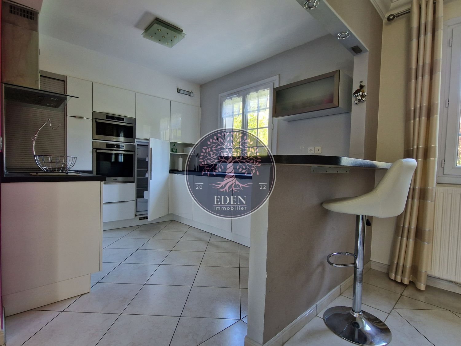 Maison à vendre, 194m², Anet