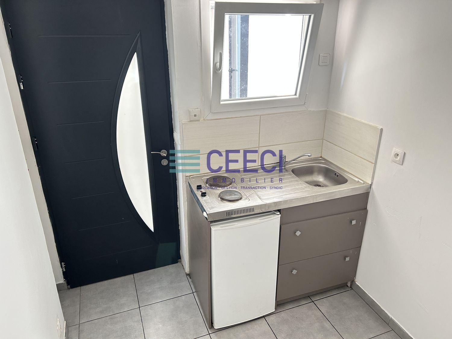 Appartement à louer, 27m², Belleu