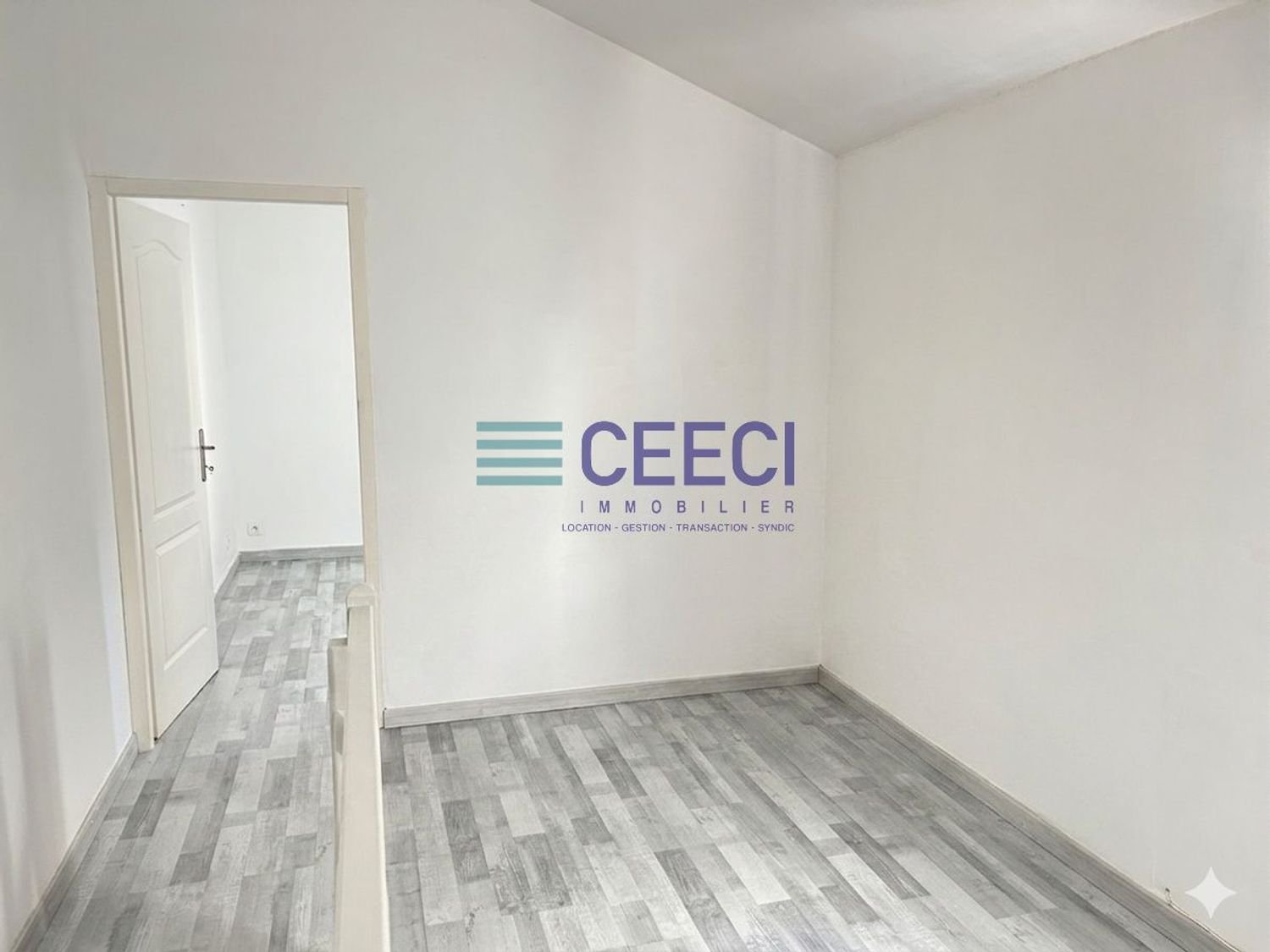 Appartement à louer, 27m², Belleu