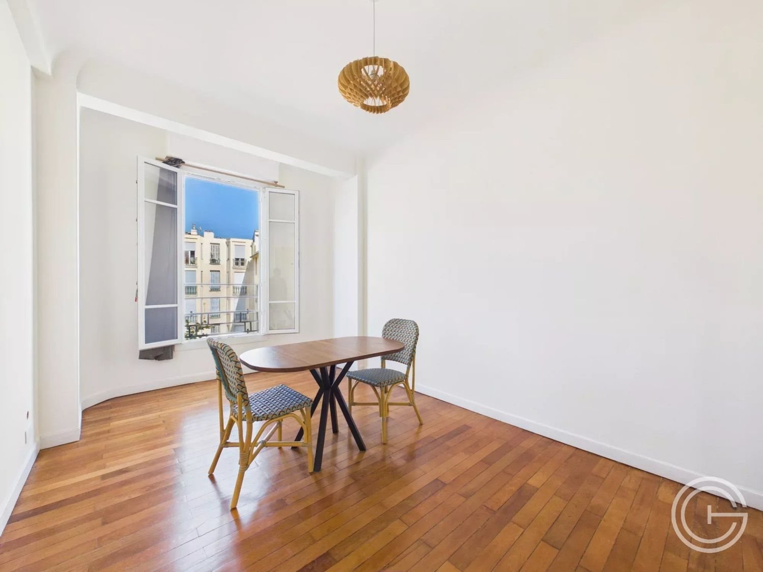 Appartement à louer, 55m², Nice