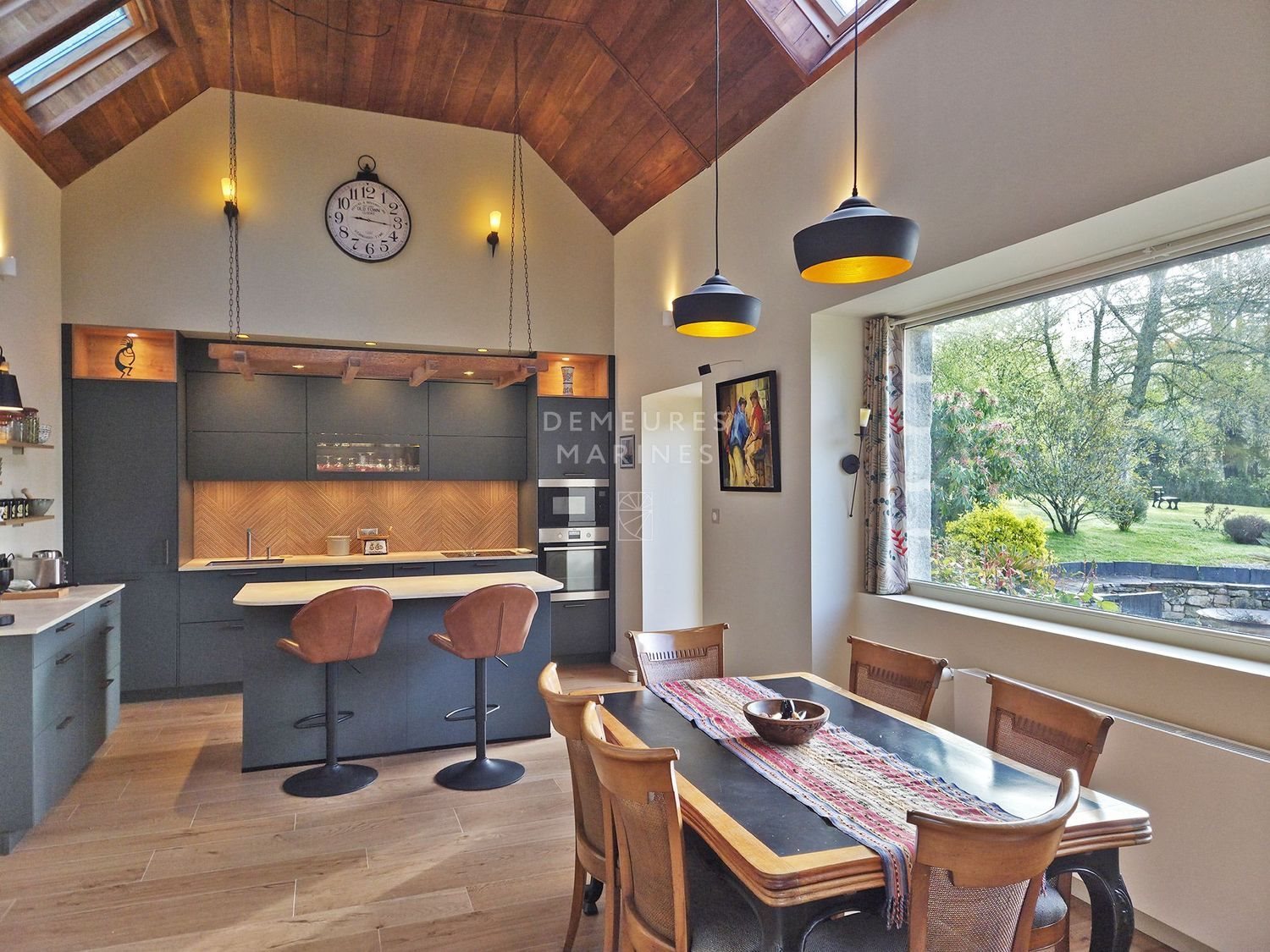 Maison à vendre, 325m², Plomelin