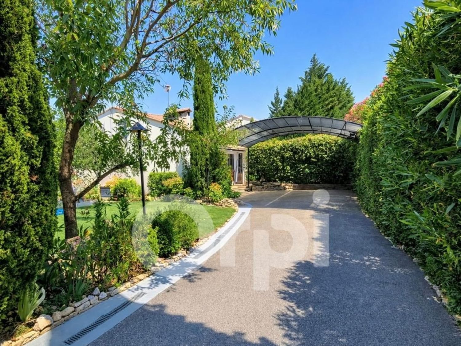 Maison à vendre, 250m², L'Isle-sur-la-Sorgue
