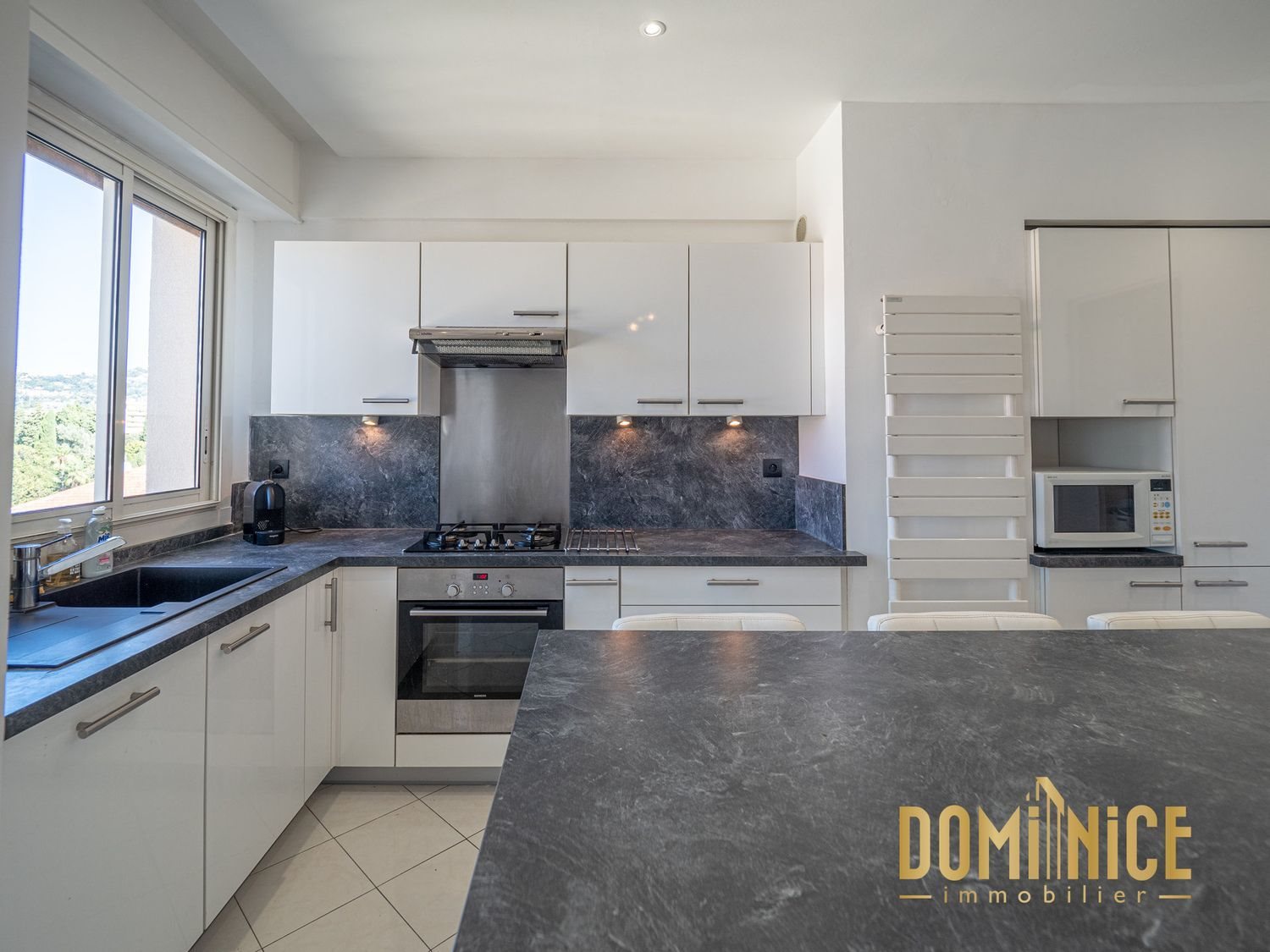 Appartement à vendre, 72m², Nice