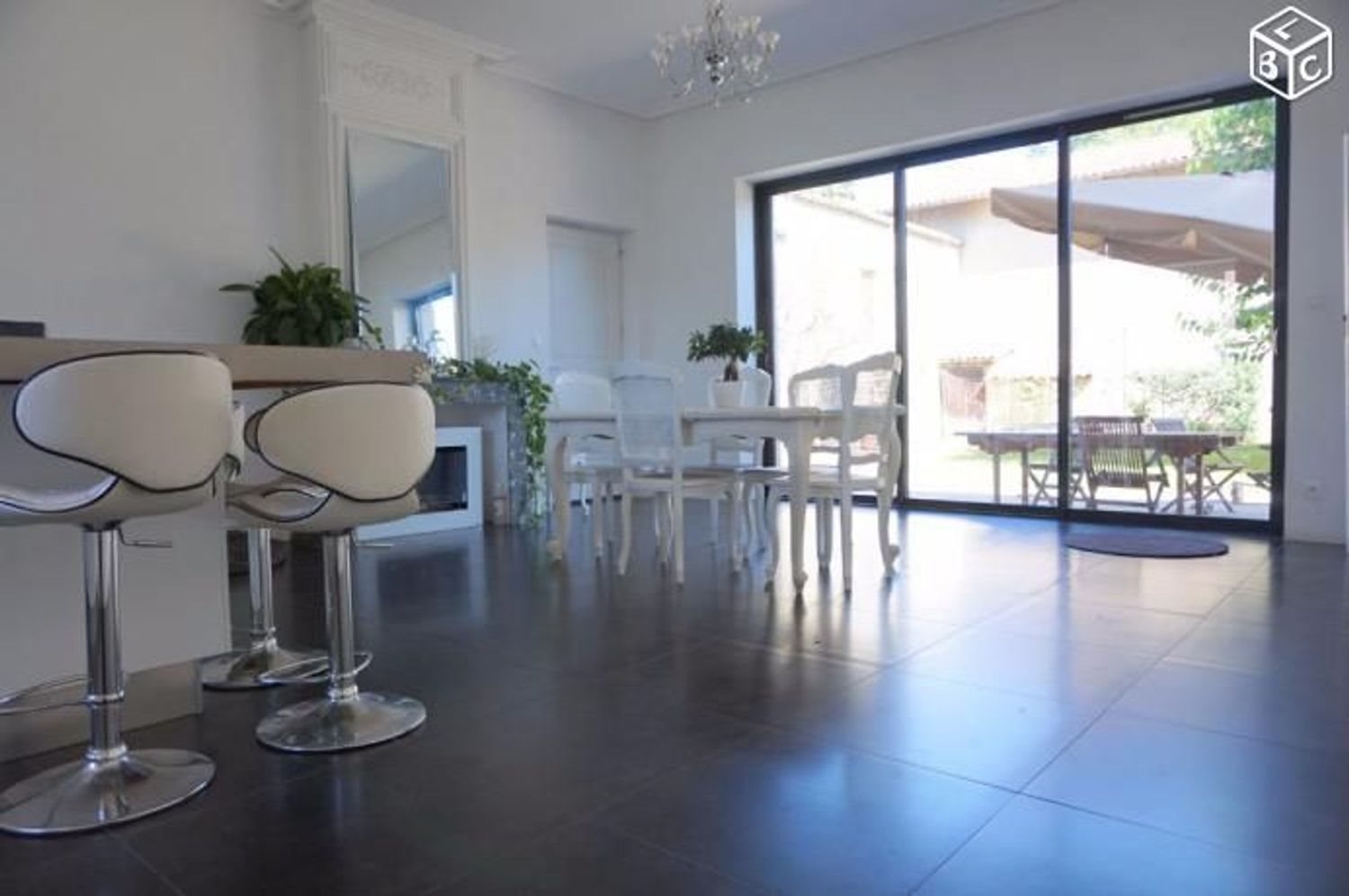 Maison à vendre, 231m², Jassans-Riottier