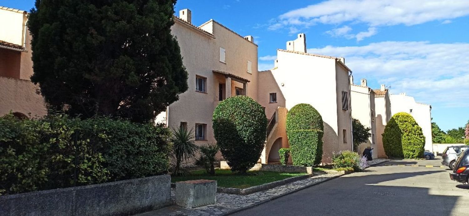 Appartement à louer, 32m², Marignane