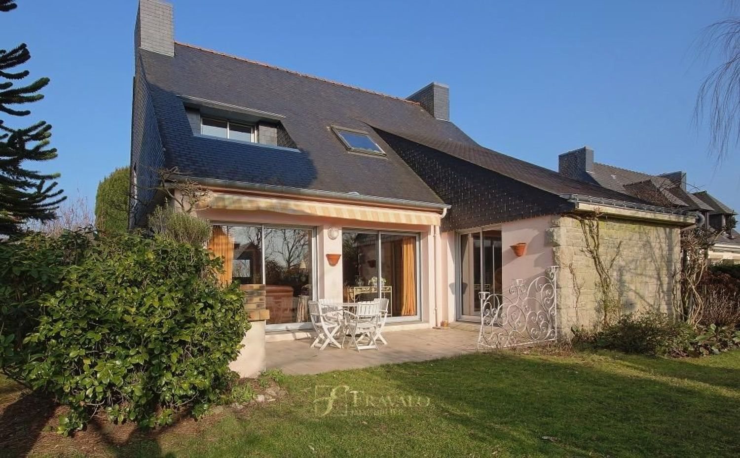 Maison à vendre, 115m², Plougoumelen