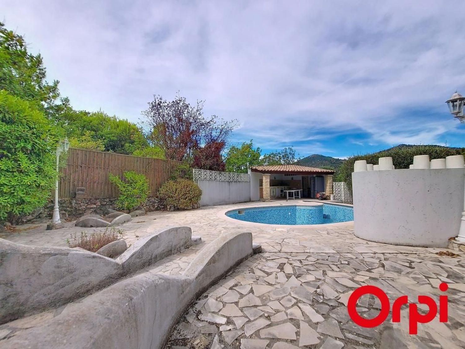 Maison à vendre, 320m², Tourrette-Levens