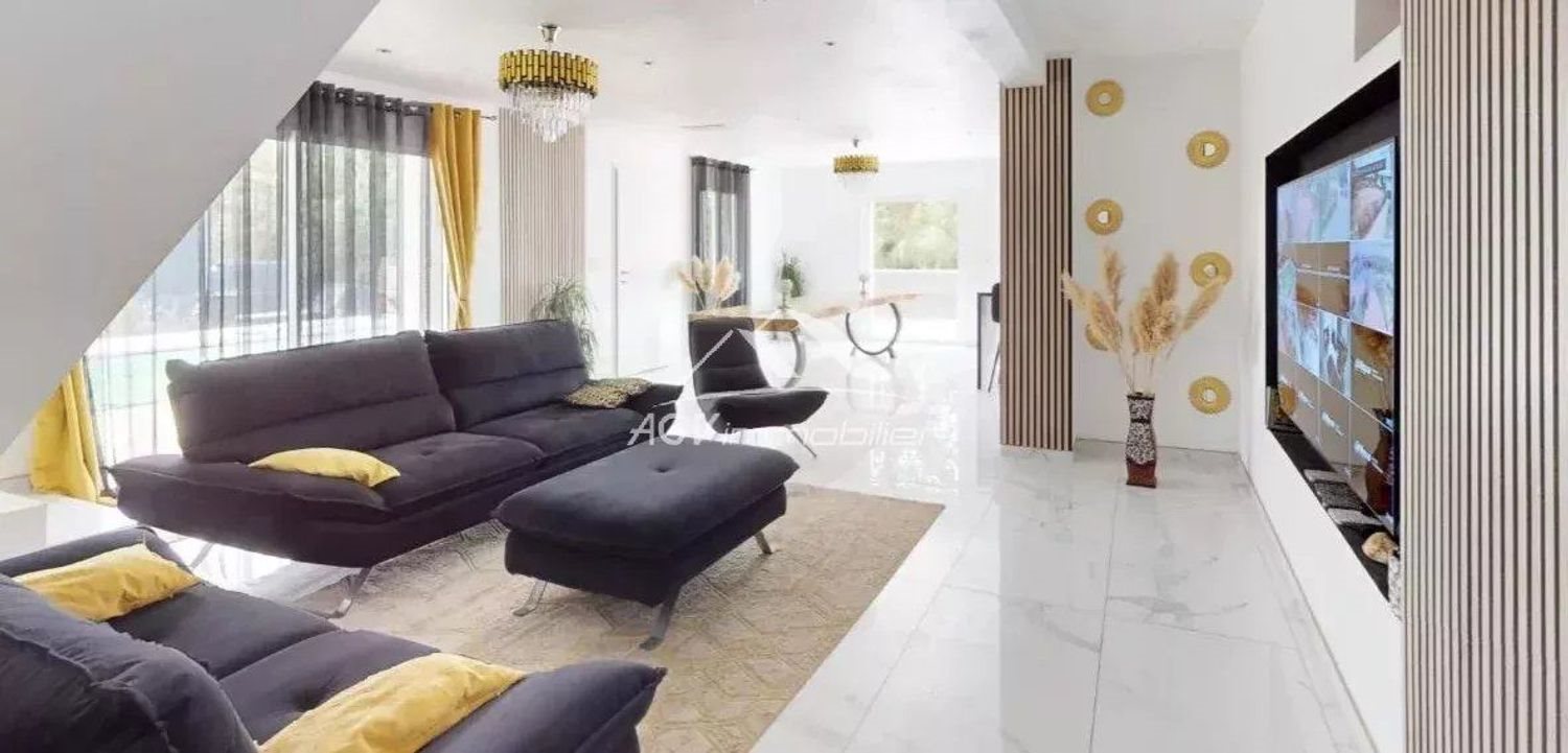 Maison à vendre, 242m², Vézénobres