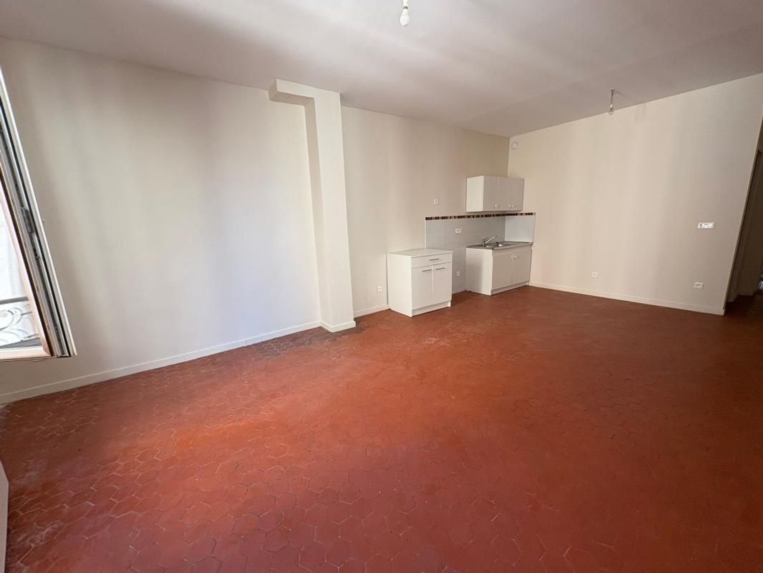 Appartement à louer, 35m², Riez