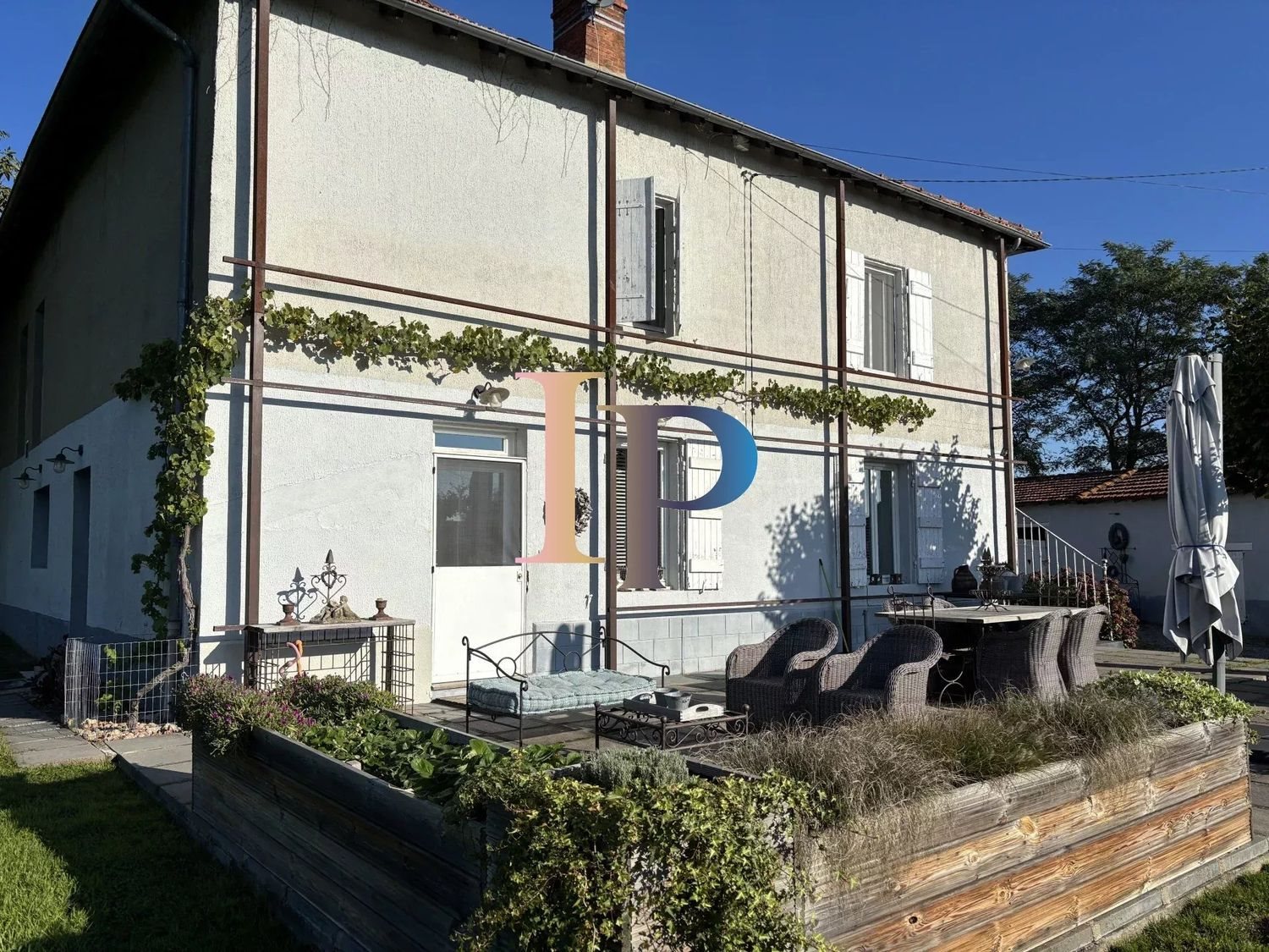 Maison à vendre, 251m², Saint-Germain-Lespinasse