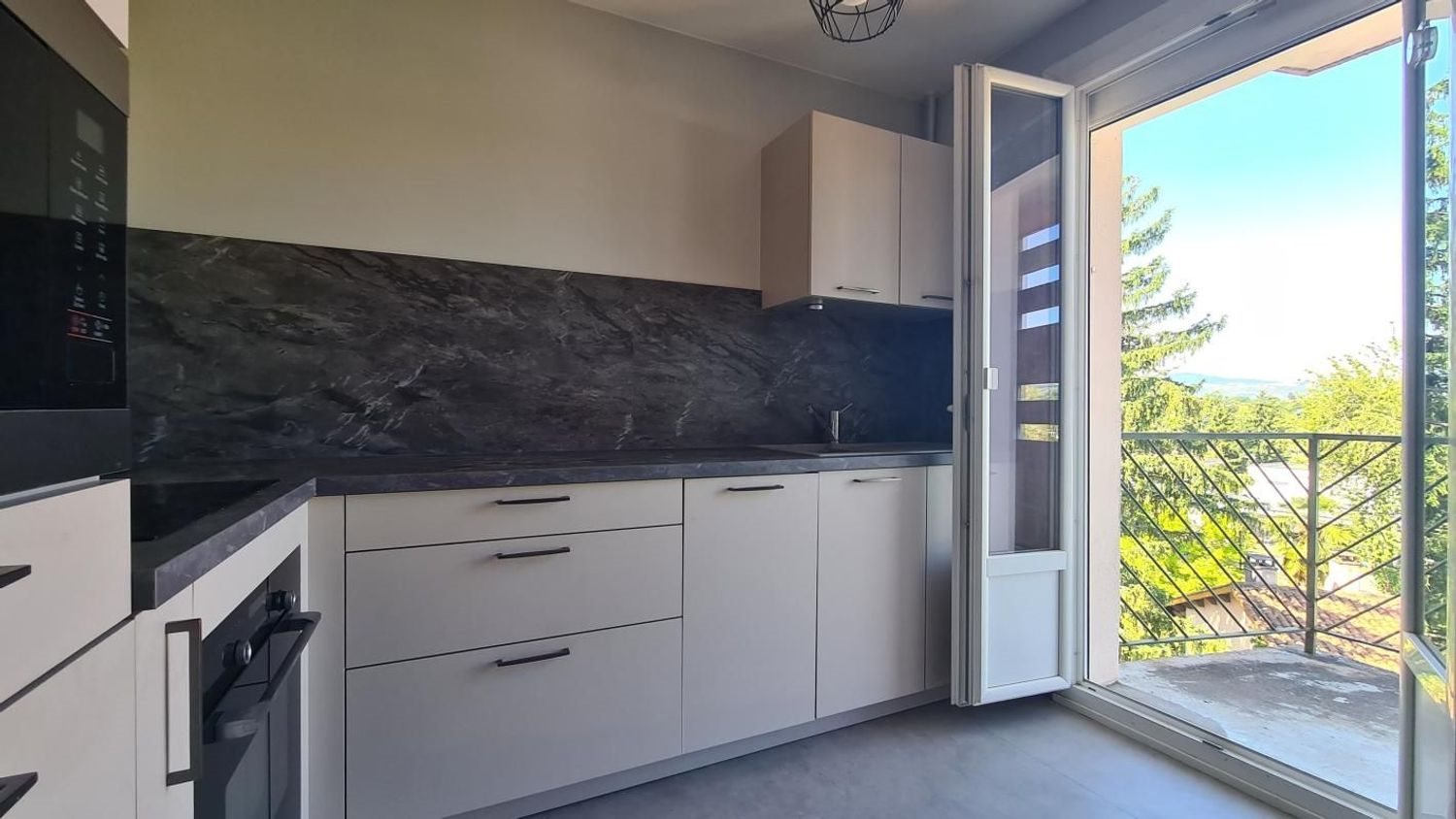 Appartement à vendre, 74m², Charnay-lès-Mâcon