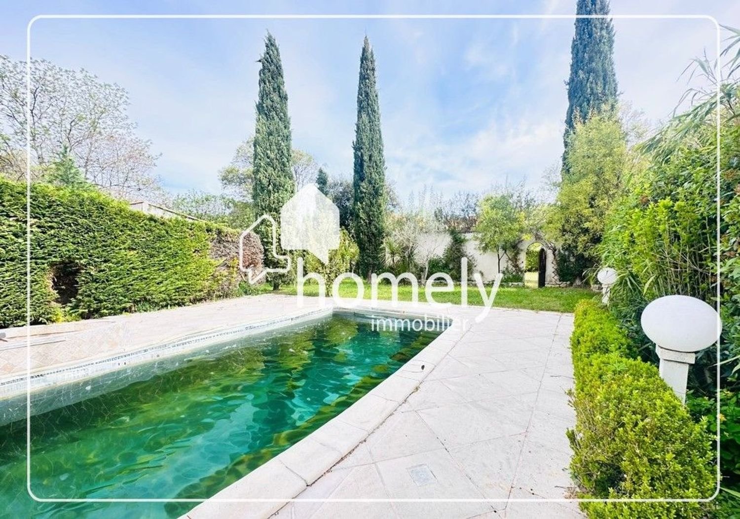Maison à vendre, 365m², Saint-Cannat