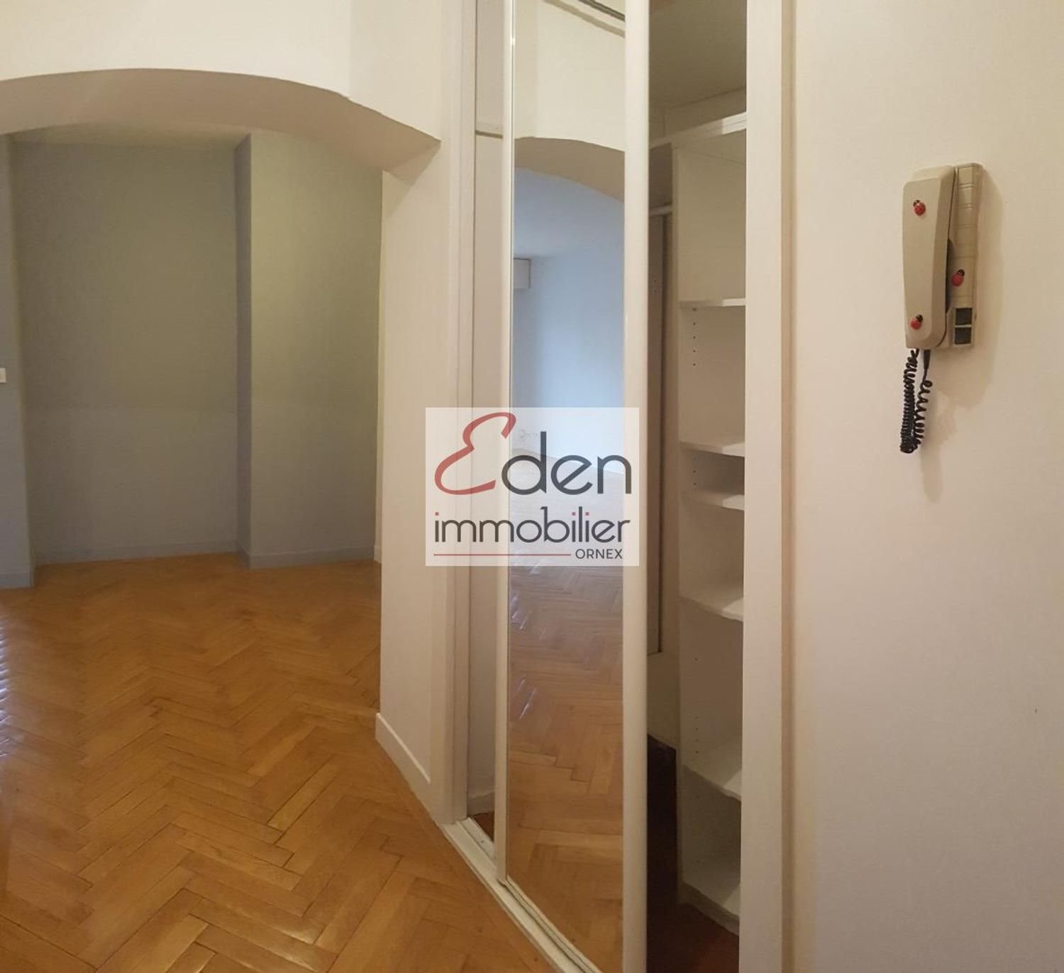 Appartement à louer, 79m², Ferney-Voltaire
