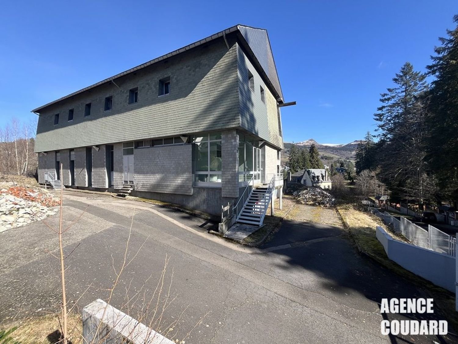 Maison à vendre, 480m², La Bourboule