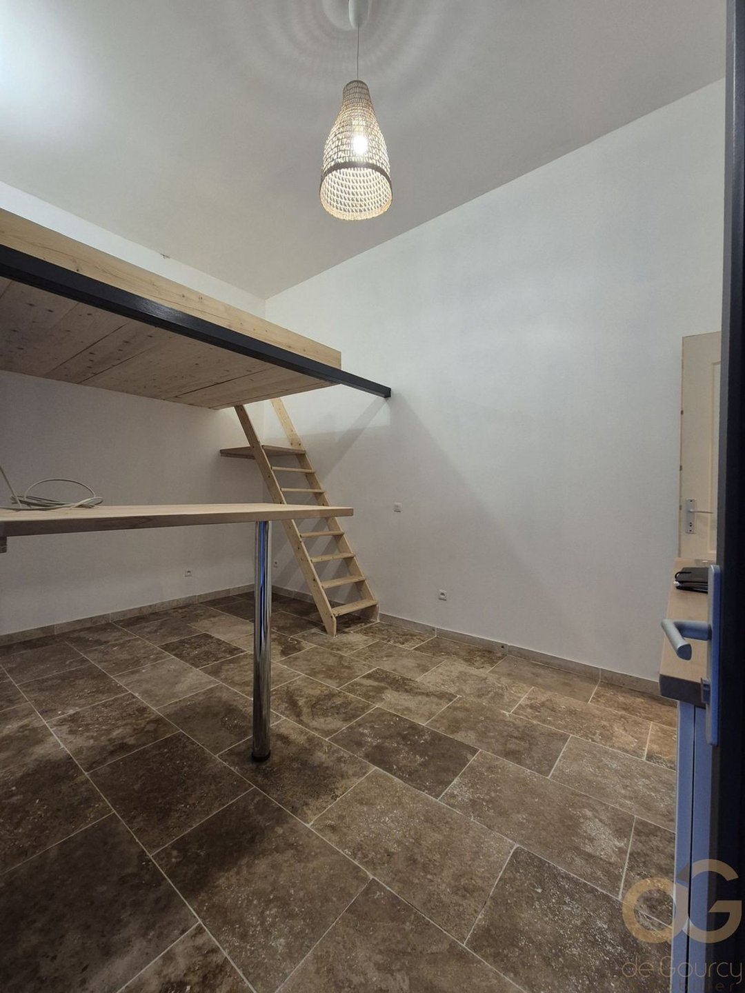Appartement à louer, 16m², Nîmes