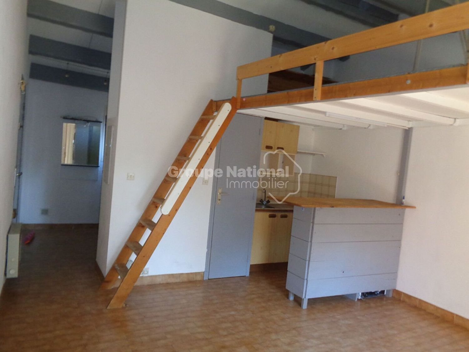 Appartement à louer, 28m², Sausset-les-Pins