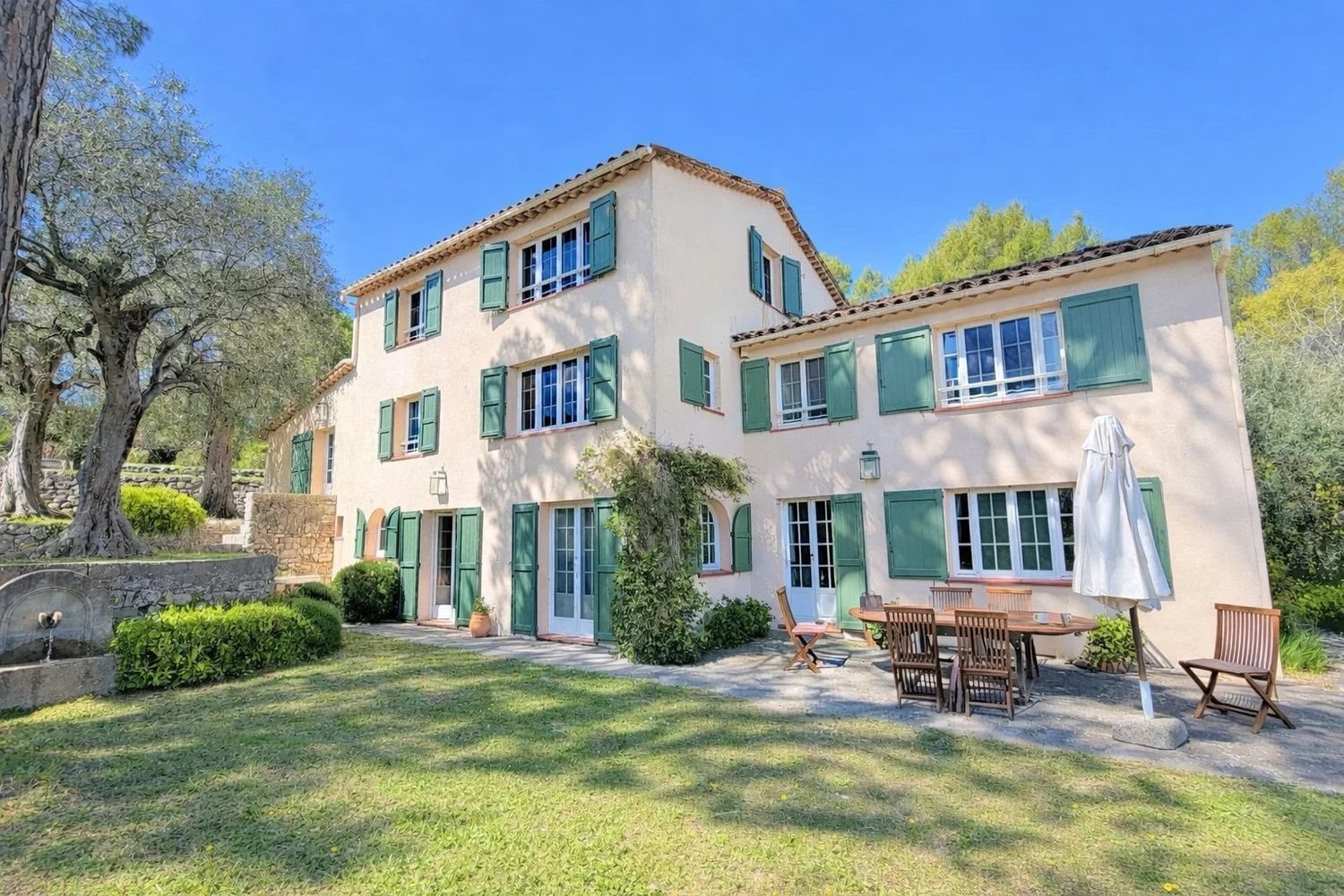 Maison à vendre, 174m², Grasse