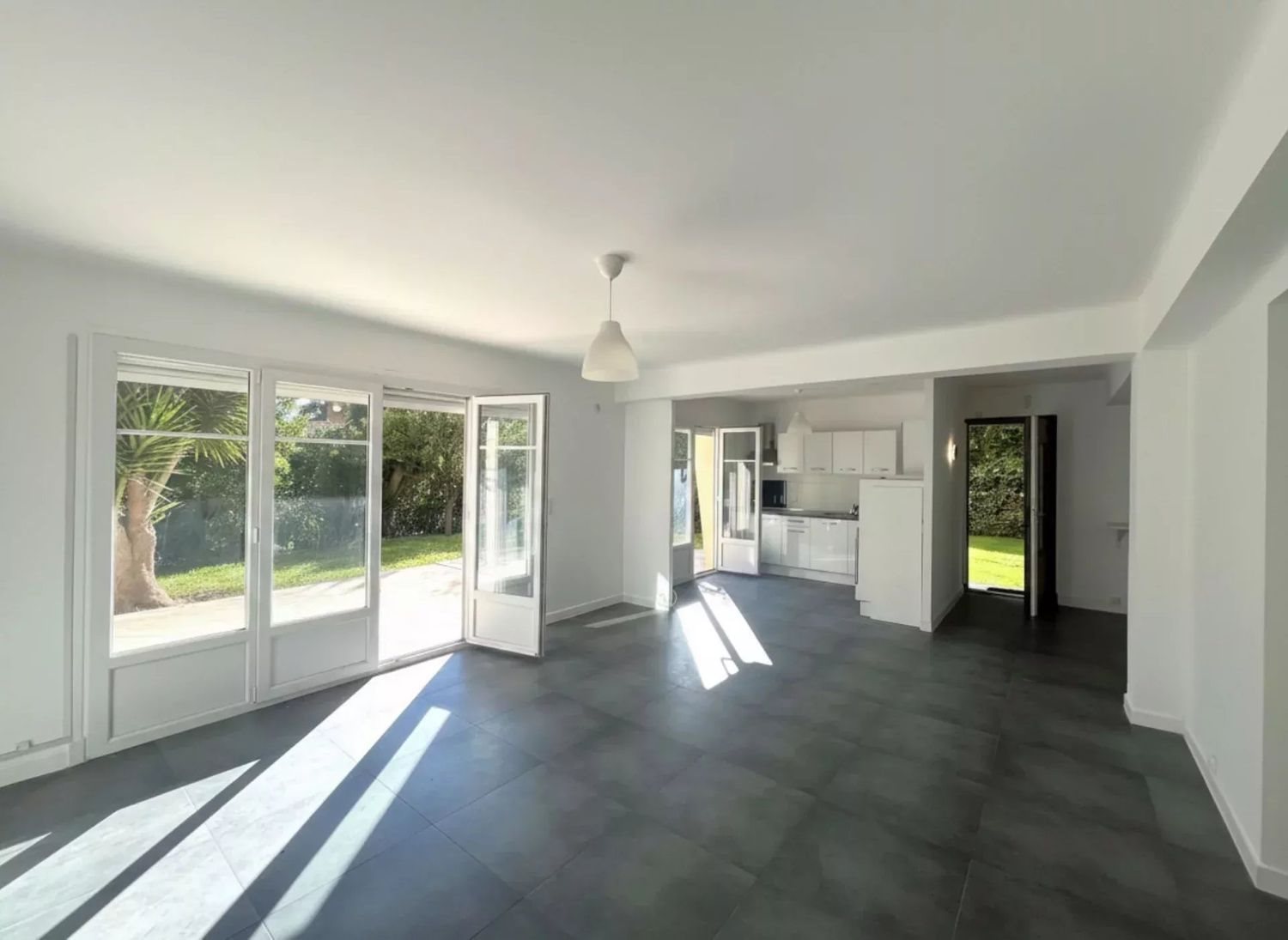 Appartement à vendre, 76m², Èze