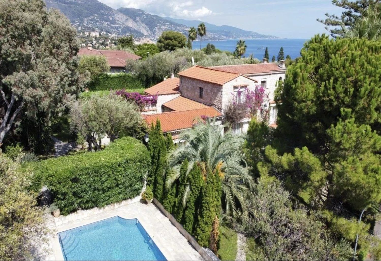 Maison à vendre, 450m², Roquebrune-Cap-Martin