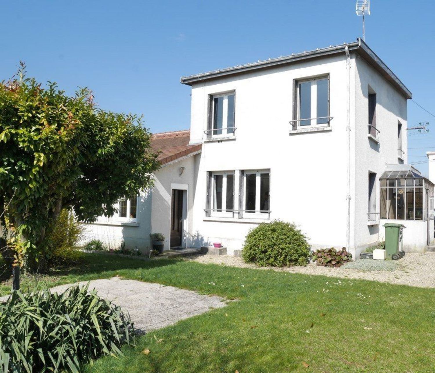 Maison à vendre, 115m², Saint-Julien-les-Villas