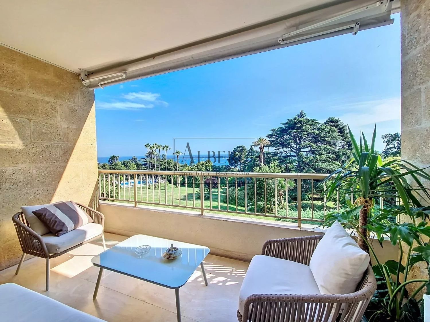 Appartement à louer, 80m², Cannes