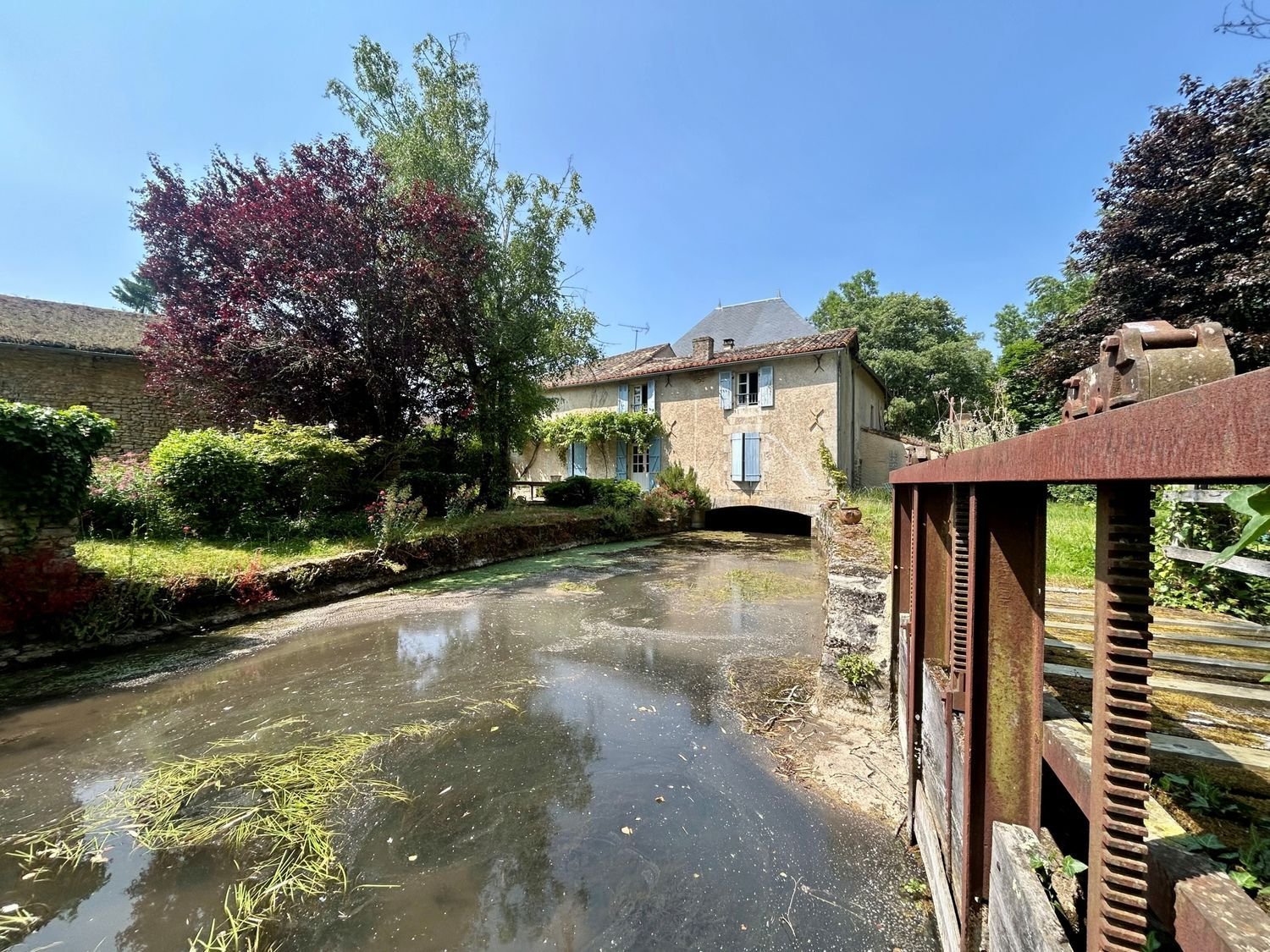 Maison à vendre, 325m², Valence-en-Poitou