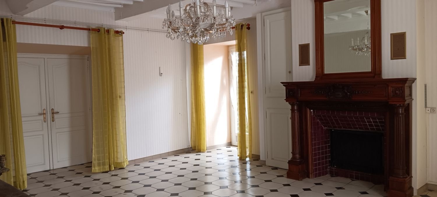 Maison à vendre, 228m², Saint-Jal