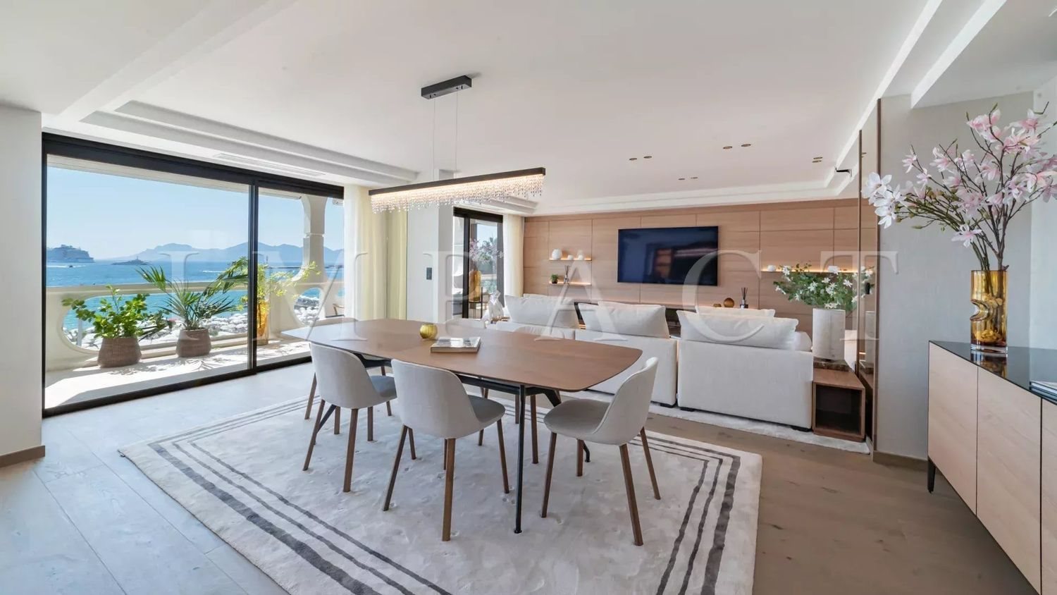 Appartement à louer, 136m², Cannes