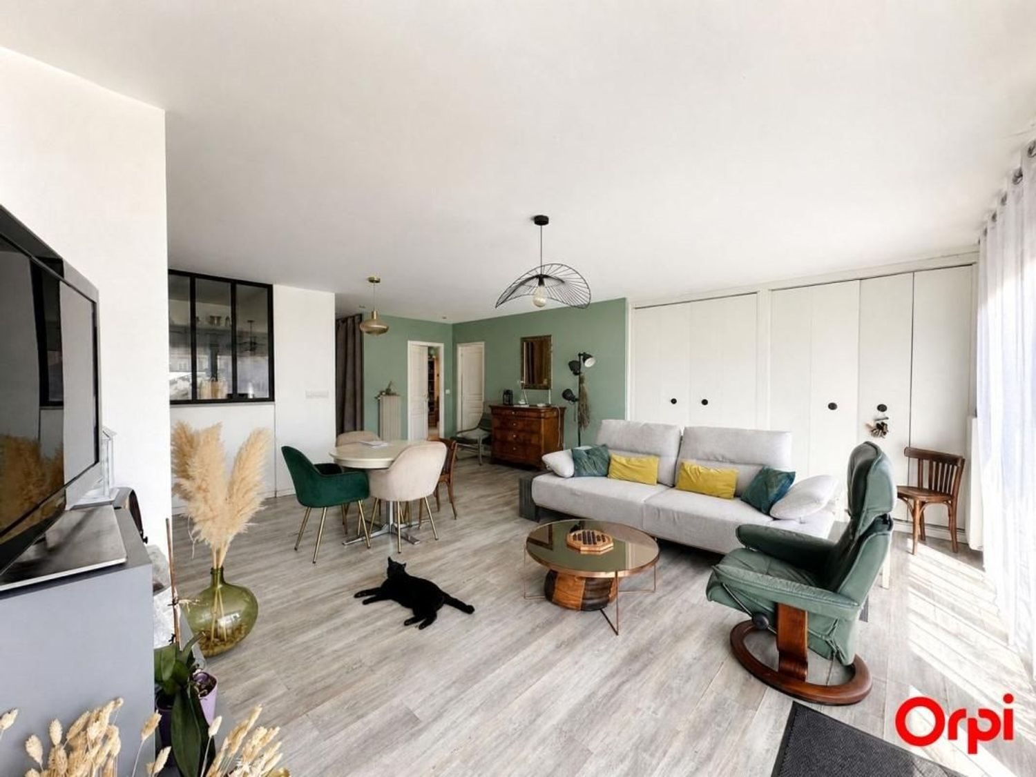 Appartement à vendre, 132m², Saint-Doulchard