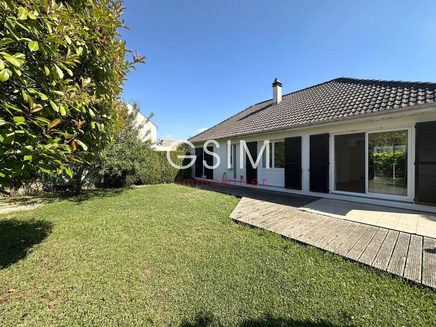 Maison à louer, 175m², Garches