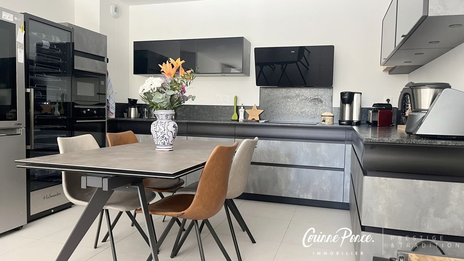 Appartement à vendre, 91m², Nîmes