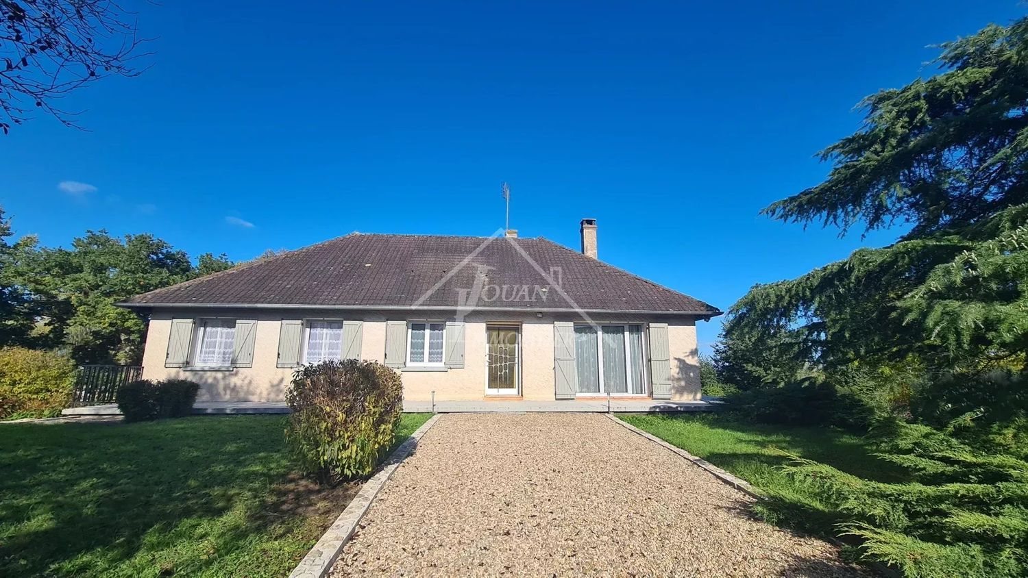 Maison à vendre, 153m², Ainay-le-Château