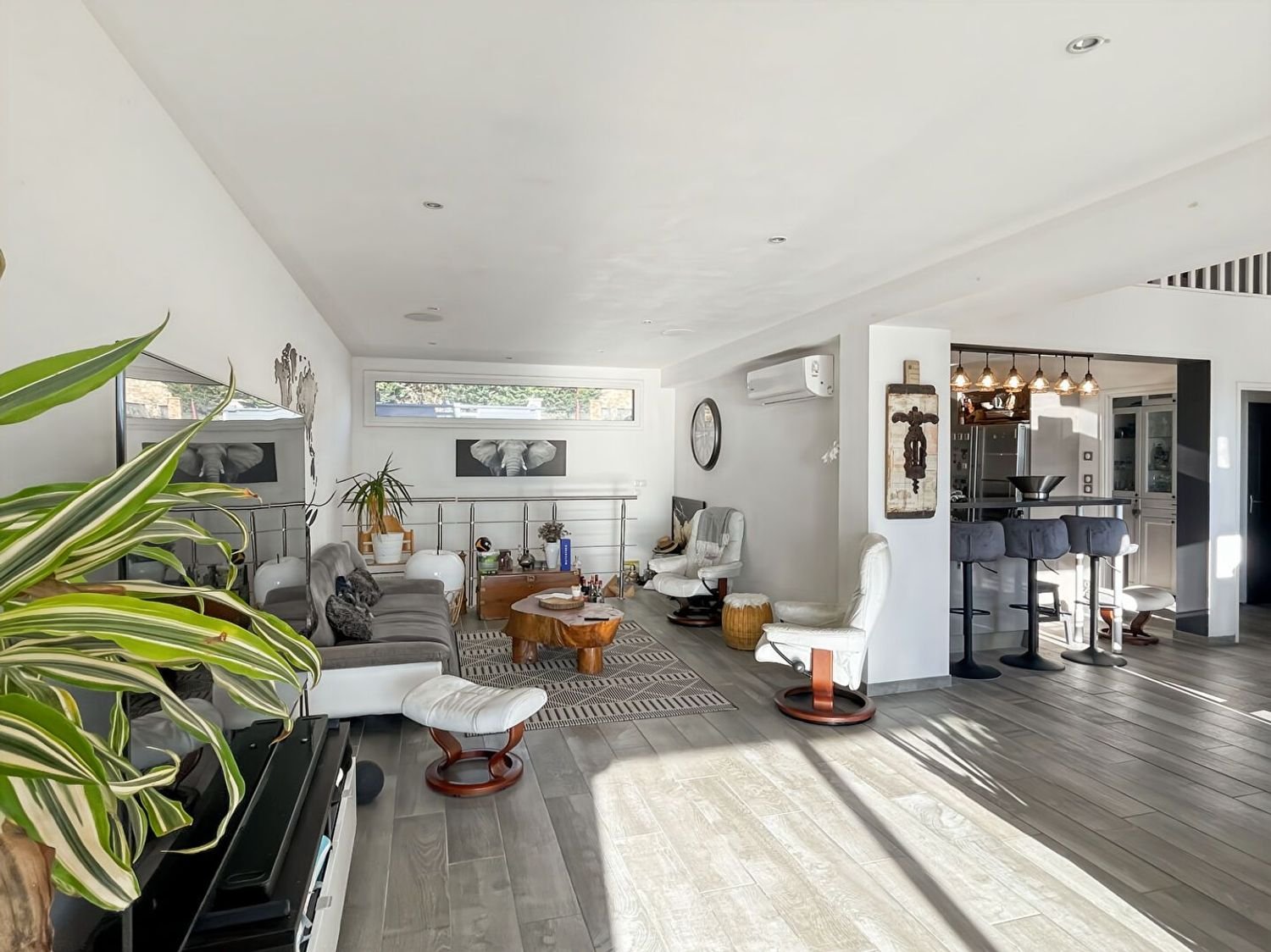 Maison à vendre, 240m², Linas