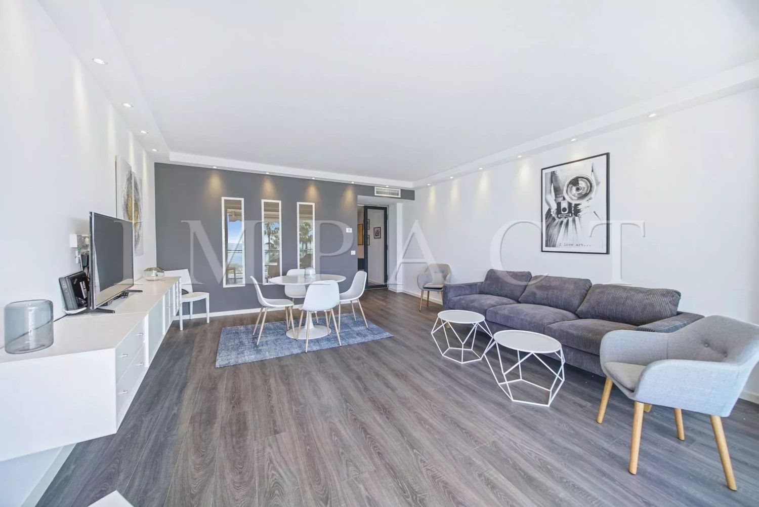 Appartement à louer, 56m², Cannes