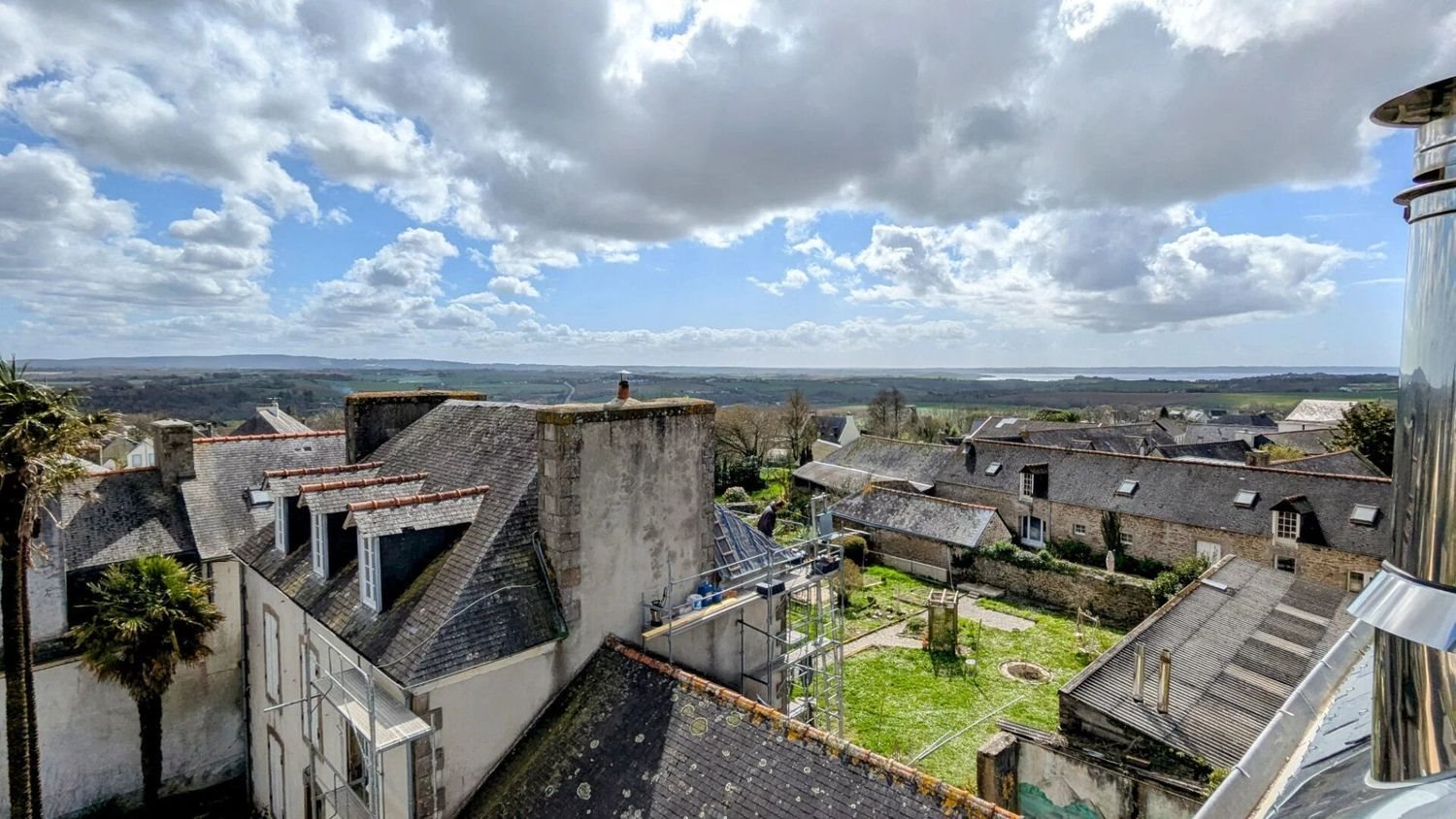 Maison à vendre, 445m², Plomodiern