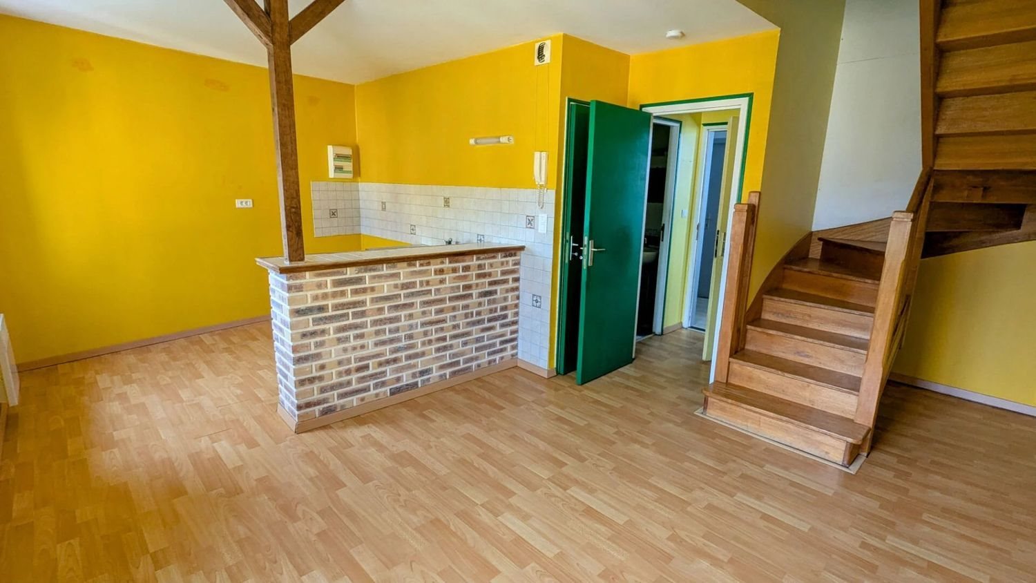 Maison à vendre, 445m², Plomodiern