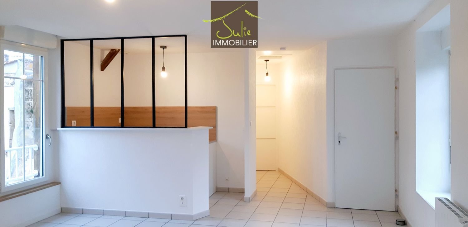 Maison à vendre, 141m², Cerizay