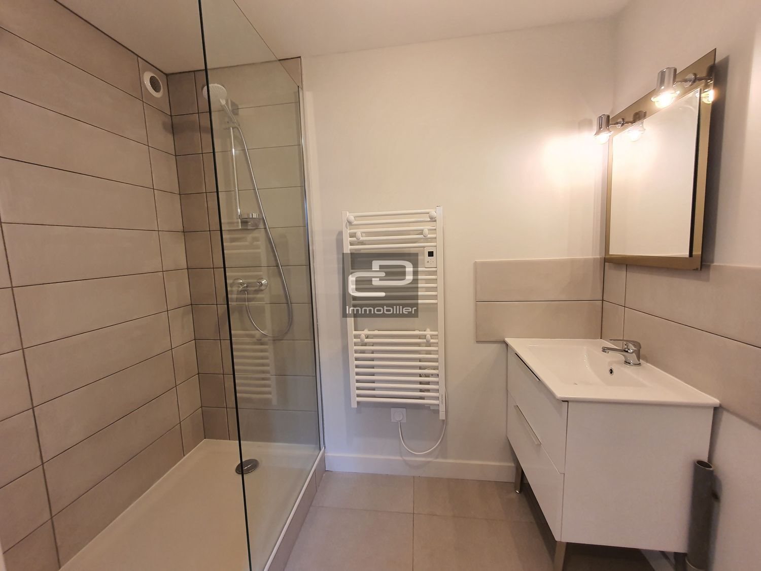 Appartement à louer, 66m², Couzon-au-Mont-d'Or