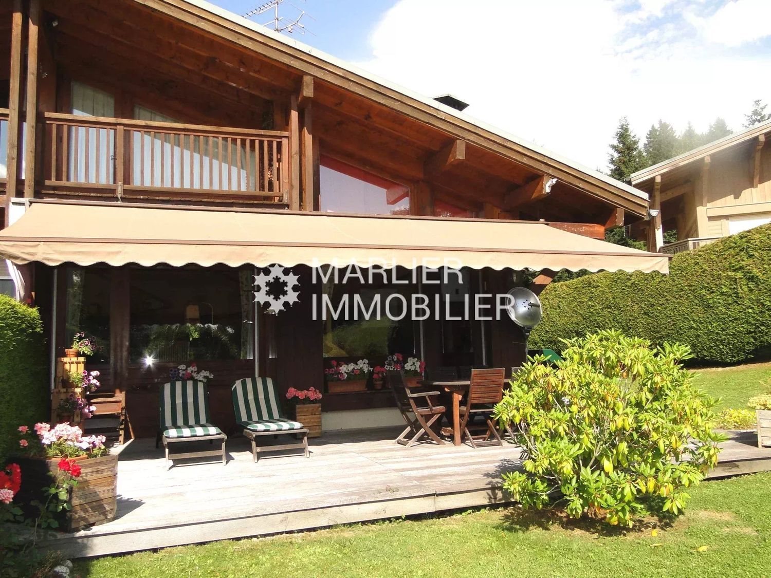 Appartement à louer, 110m², Demi-Quartier