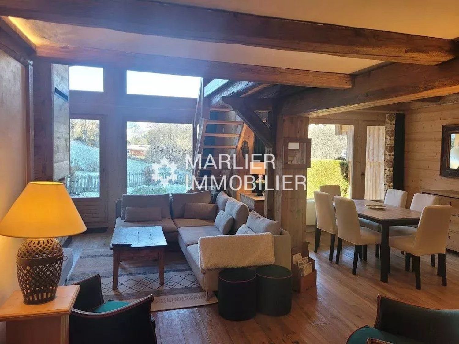 Appartement à louer, 110m², Demi-Quartier