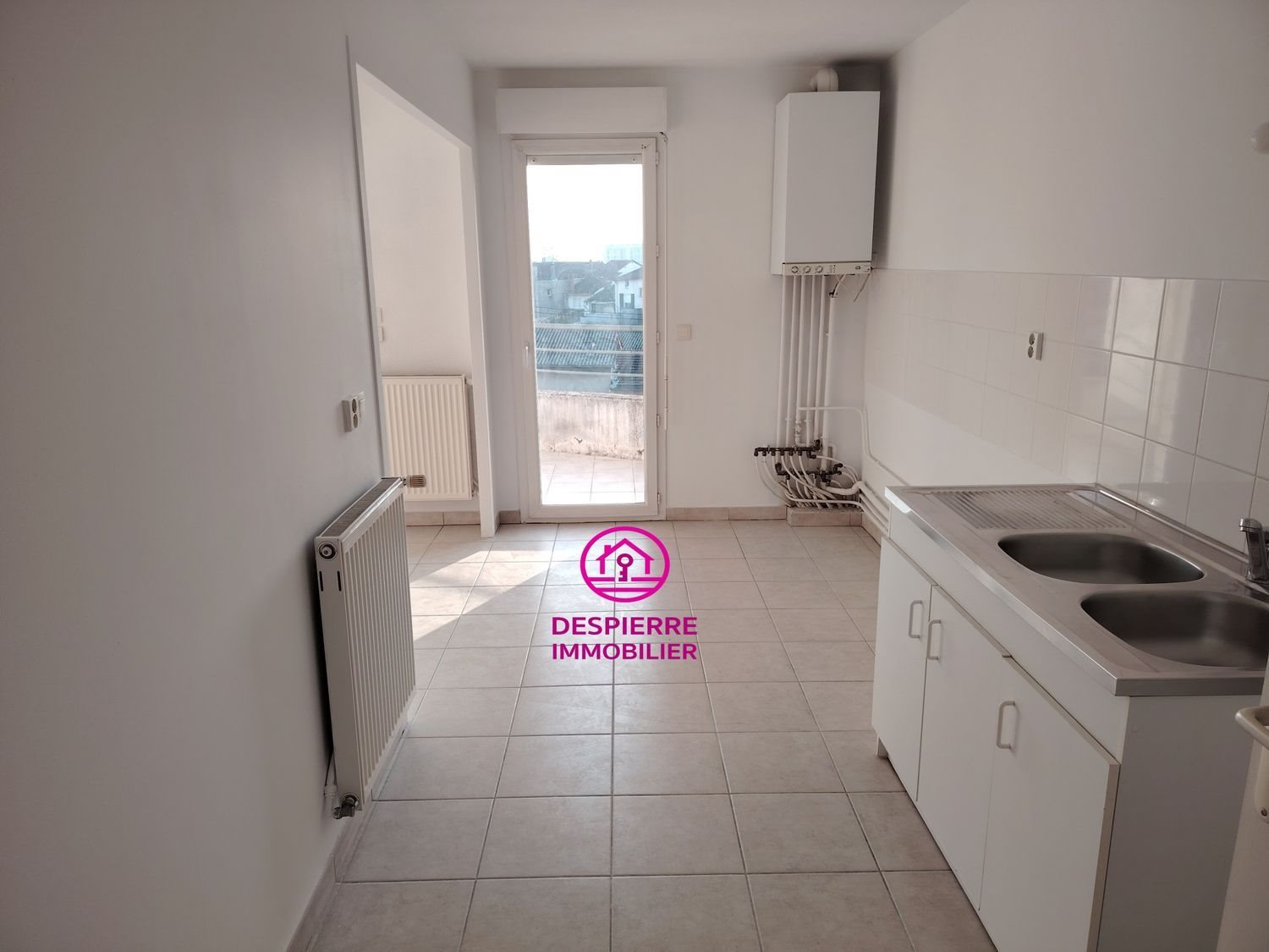 Appartement à vendre, 73m², Roussillon